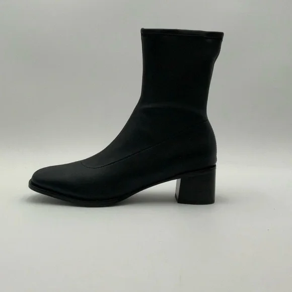 Italian Leather Stretch Sock Bootie Size 8 - Picture 1 of 6
